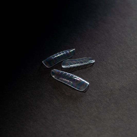 Upper dual forms oval